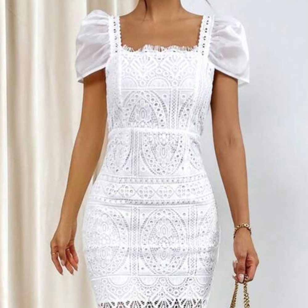 Dreamy White Lace Square Neck Puff Sleeve High Waist Bodycon Mini Dress Petite 2